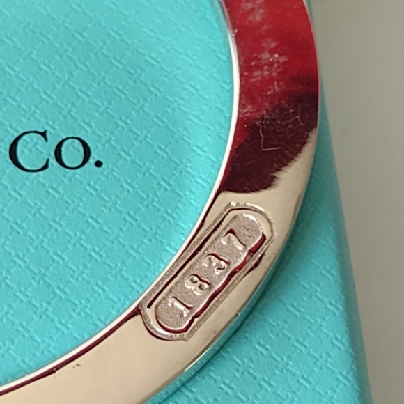 Tiffany Retired Authentic 1837 Cushion Bangle - Picture 5 of 15